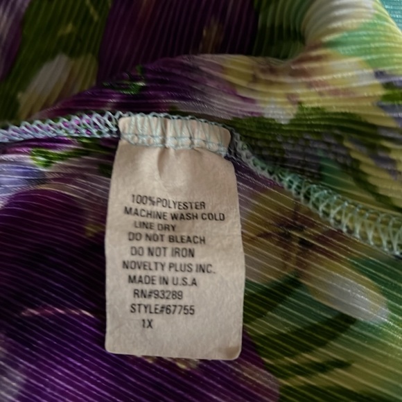 Ninety Woman 1X short-sleeve blouse, 100% polyester - Picture 6 of 6